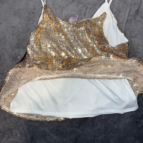 Gold Sequins tops! - Picture 3 of 4